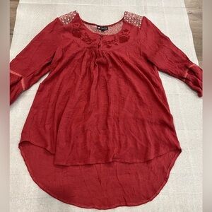 [XL]Papillon Women's Red Crochet Lace Detail Bell Sleeves Blouse